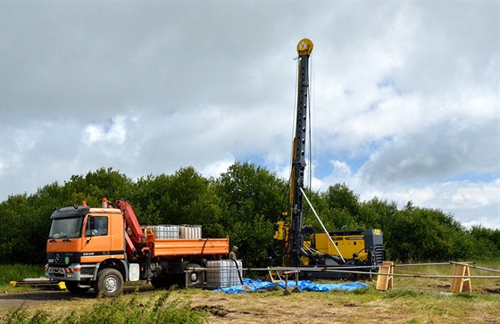Až čtyřicet vlaků za den. Lithium povezou přes tři okresy, lidé se bojí zátěže